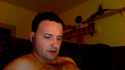 Snapshot of cheryloverboy chatting on February 16, 12:18 am cheryloverboy online show from February 16, 12:18 am