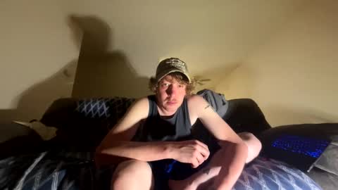 Snapshot of chevycamaro1978 chatting on March 31, 2:46 am chevycamaro1978 online show from March 31, 2:46 am