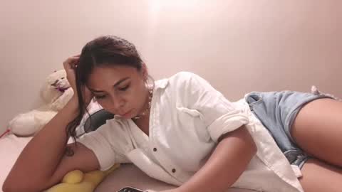 Snapshot of chiara_20 chatting on May 26, 1:56 am Airam online show from May 26, 1:56 am