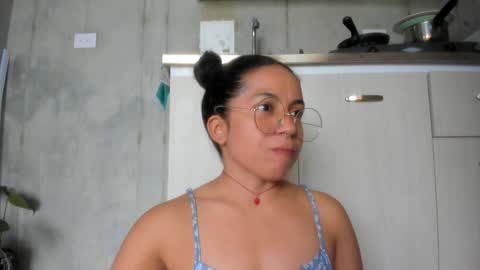 Chiara fustox online show from April 18, 6:12 pm