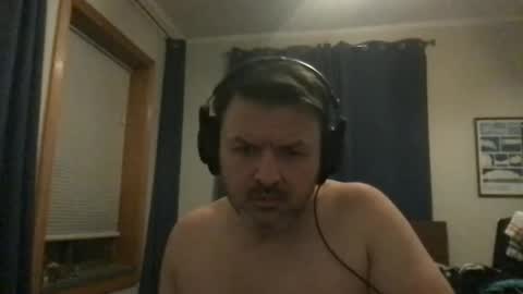 chicagoguy7183 online show from February 19, 5:47 am