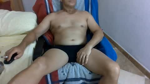 Snapshot of chicodelsur69 chatting on June 29, 5:13 pm Chicodelsur online show from June 29, 5:13 pm