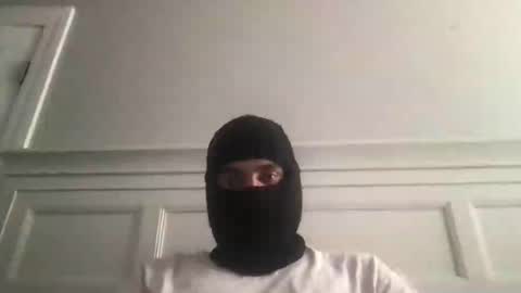 Snapshot of chicopaiisaa chatting on July 8, 9:19 pm Andres online show from July 8, 9:19 pm