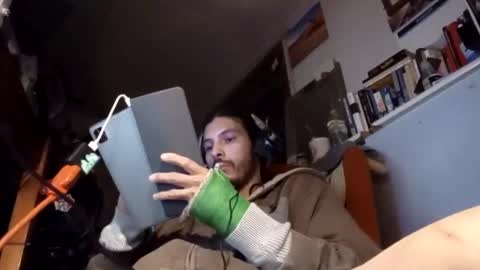 Snapshot of chiefj6izcarezzamatrix chatting on January 17, 4:06 am chiefJ6mirrorzmatrixmoke online show from January 17, 4:06 am