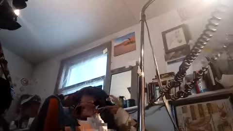 Snapshot of chiefj6izcarezzamatrix chatting on January 19, 9:34 pm chiefJ6mirrorzmatrixmoke online show from January 19, 9:34 pm