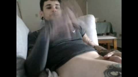 Snapshot of chikoink43 chatting on February 15, 8:22 am chikoink43 online show from February 15, 8:22 am