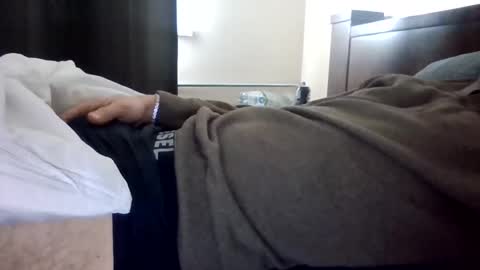 chiller832590 online show from October 15, 8:36 am