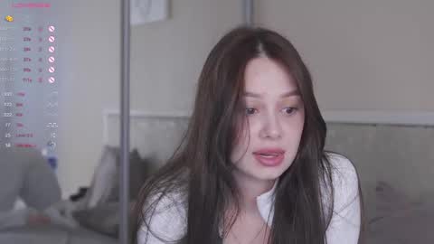 Snapshot of chillgirlll chatting on May 14, 5:47 am Nicole online show from May 14, 5:47 am