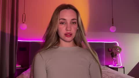 Goddess Vika - owner of all ur money online show from November 10, 3:55 pm