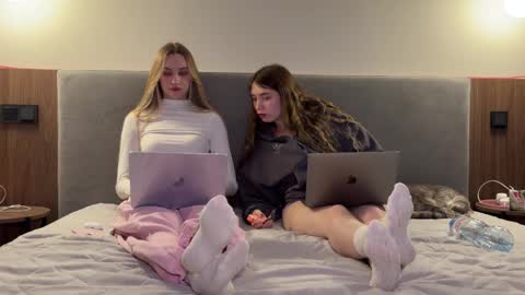 Goddess Vika - owner of all ur money online show from November 14, 3:44 pm