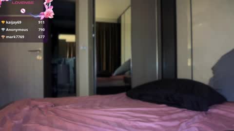 Call me Stelz online show from April 14, 2:17 am