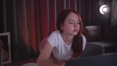 chillwithstacy online show from October 28, 9:50 pm