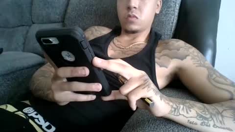 Snapshot of chino880172 chatting on December 20, 3:42 pm CHINO online show from December 20, 3:42 pm