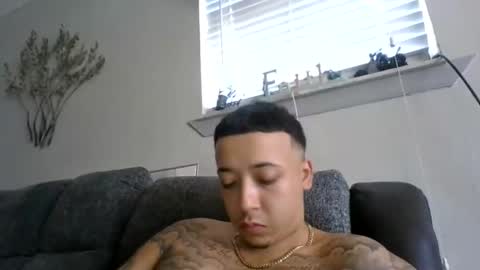 Snapshot of chino880172 chatting on March 9, 4:44 pm CHINO online show from March 9, 4:44 pm