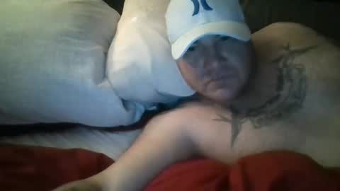 Snapshot of chippertaboo chatting on February 18, 3:35 am stud4yourwife online show from February 18, 3:35 am