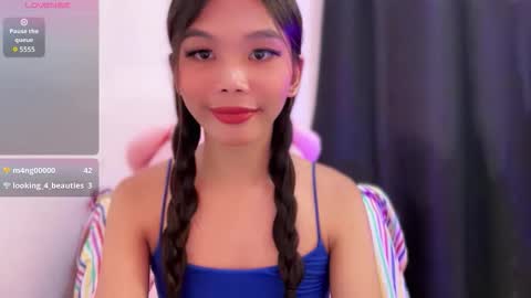 Snapshot of chixies_ladies chatting on March 1, 7:10 am chixies_ladies online show from March 1, 7:10 am