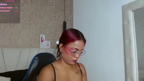 Snapshot of chloe_brownn1 chatting on April 25, 5:43 pm Abby 19 years online show from April 25, 5:43 pm