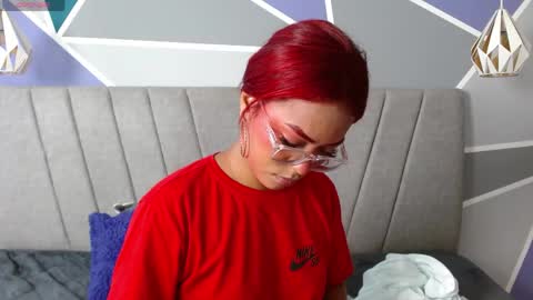 Snapshot of chloe_brownn1 chatting on May 31, 5:53 pm Abby 19 years online show from May 31, 5:53 pm