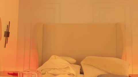 Snapshot of chloe_dee_ chatting on June 11, 12:25 pm Chloe online show from June 11, 12:25 pm