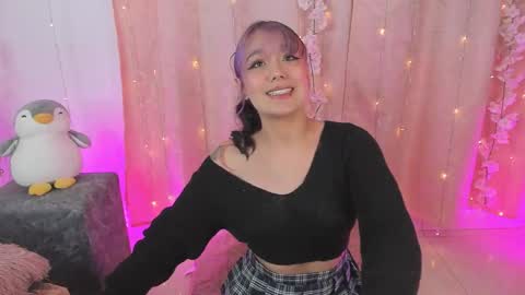 Chloe  online show from November 25, 4:45 am