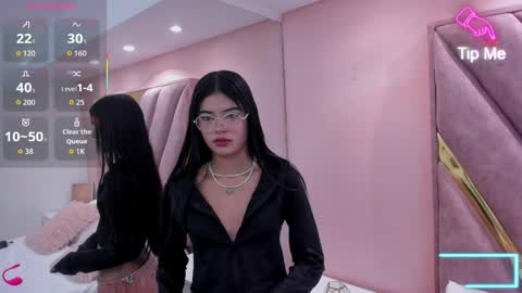 Chloe online show from April 14, 11:27 am