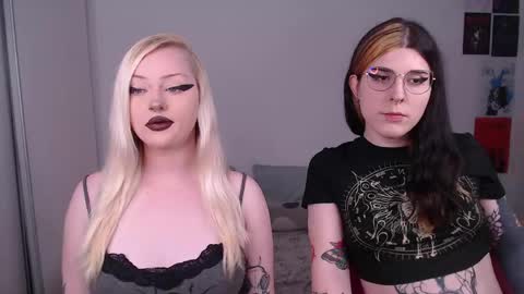 Chloe Levine online show from April 12, 11:21 pm