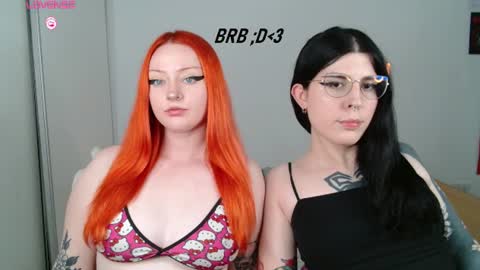 Snapshot of chloe_levine chatting on June 18, 10:03 pm Chloe Levine online show from June 18, 10:03 pm