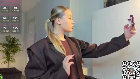 Chloe Lov GTM2 Mon Tue Thu Sat Sun 0400am - 1030m online show from November 29, 12:57 am