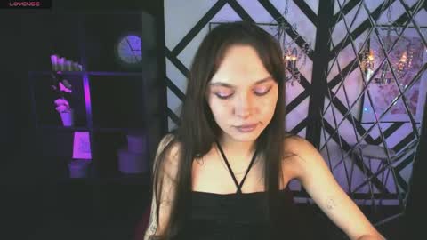 Snapshot of chloe_sunny chatting on May 6, 6:08 am Chloe online show from May 6, 6:08 am