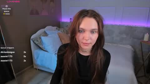 Snapshot of chloe_sunny chatting on July 9, 6:39 am Chloe online show from July 9, 6:39 am