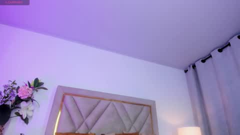 chloe_wilson7 online show from November 11, 1:49 am