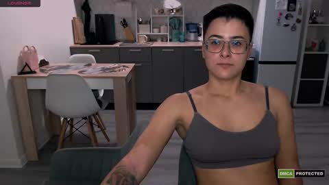 Snapshot of chloe_x_ chatting on September 13, 10:09 pm Eva and Sandra online show from September 13, 10:09 pm