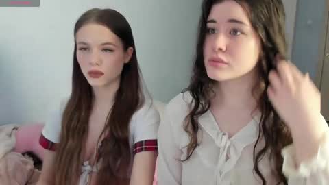 Snapshot of chloeblisss chatting on May 3, 5:13 am My name is Chloe Like my broadcast pls online show from May 3, 5:13 am