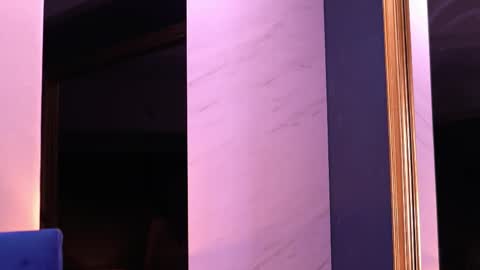 Snapshot of chloeesin chatting on May 9, 6:57 pm Chloe online show from May 9, 6:57 pm