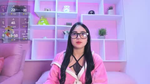 Chloe online show from December 5, 11:19 am