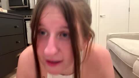 Snapshot of chloejaxxx chatting on October 22, 11:48 pm chloejaxxx online show from October 22, 11:48 pm