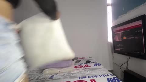 chloe online show from March 12, 9:54 pm