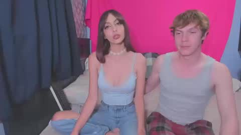 Snapshot of chloenight chatting on October 11, 6:23 am Chloe Night Milo Night online show from October 11, 6:23 am