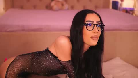 Chlo online show from January 10, 4:14 am