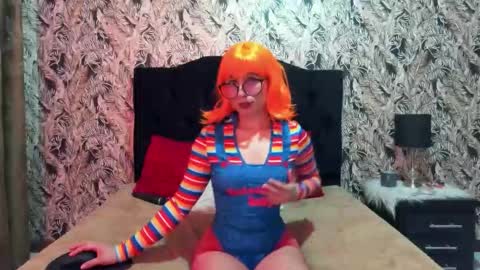 ChloeTurner  online show from October 20, 8:31 pm