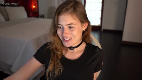 Snapshot of chloewildd chatting on February 11, 8:14 pm Chloe online show from February 11, 8:14 pm