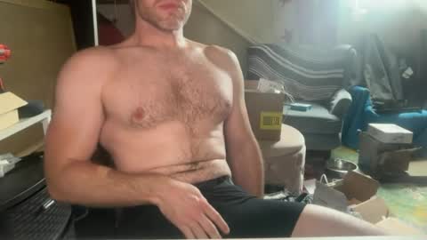 Snapshot of chmichels321 chatting on July 10, 3:47 pm chmichels321 online show from July 10, 3:47 pm