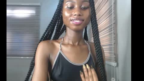 choco_petitqueen online show from November 28, 8:28 am