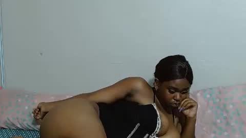 Snapshot of chocobooty2 chatting on November 9, 2:54 am Andy online show from November 9, 2:54 am