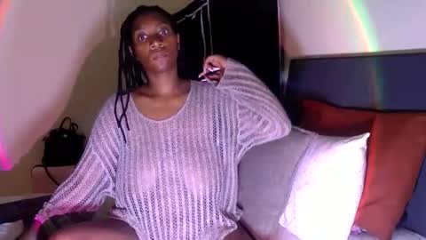 Snapshot of chocolate808 chatting on April 21, 2:37 am Exotic Chocolate online show from April 21, 2:37 am