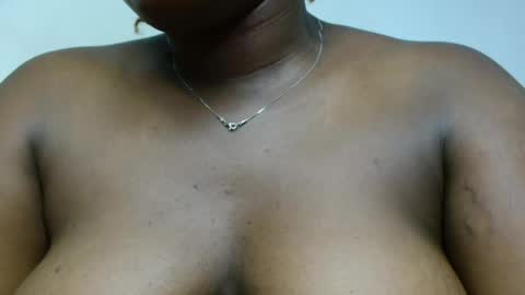 chocolate_ass88 online show from July 22, 10:40 am