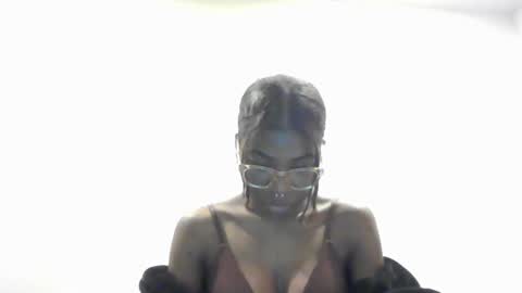Aaliyah Marie online show from February 2, 4:22 am