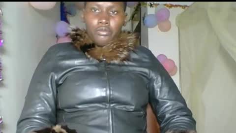 chocolate sabrina24 online show from December 20, 7:10 pm