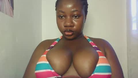 Snapshot of chocolateassgirl61 chatting on February 8, 4:21 pm chocolateassgirl61 online show from February 8, 4:21 pm