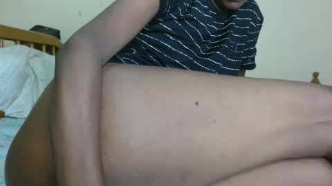 chocolatebony_ online show from March 19, 6:39 am